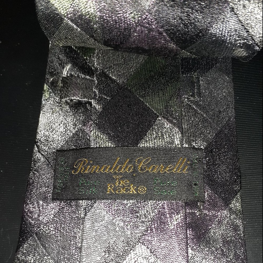 3 1/2" New Designer Tie By Rinaldo Carelli